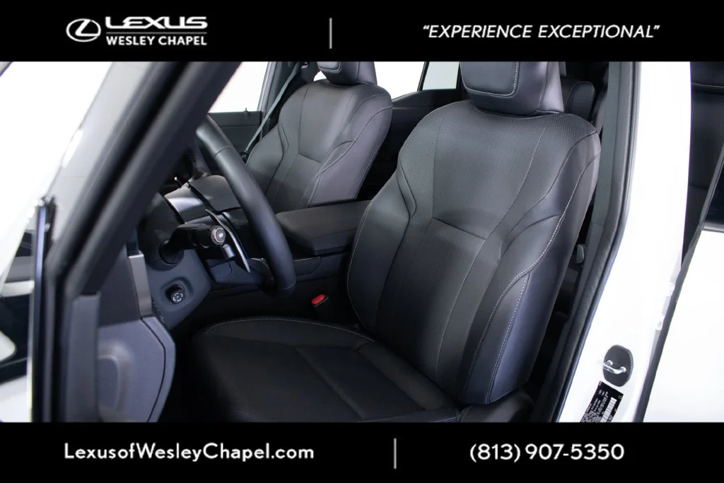 Used 2026 White Lexus 550 Premium+ image 13