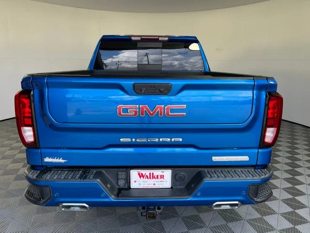 Used 2022 Blue Metallic GMC Elevation image 6