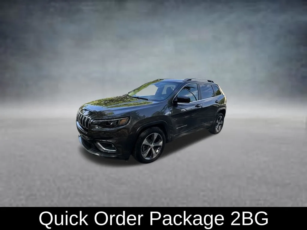 Used 2019 Gray Jeep Limited image 3