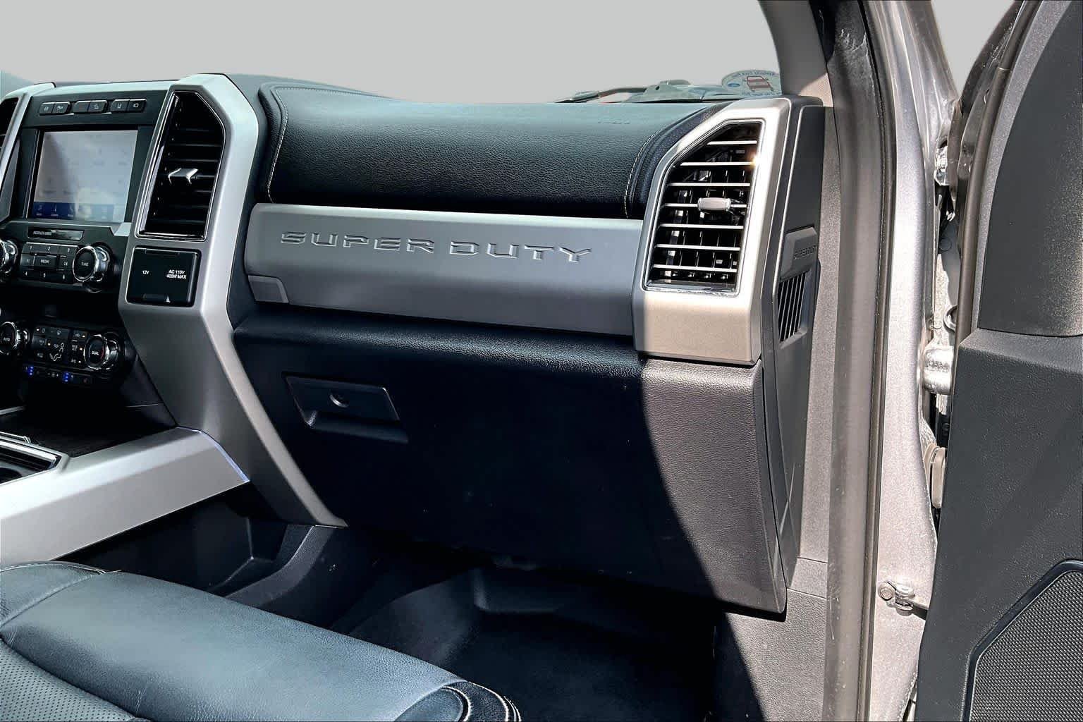 Certified Used 2020 Iconic Silver Ford LARIAT image 19