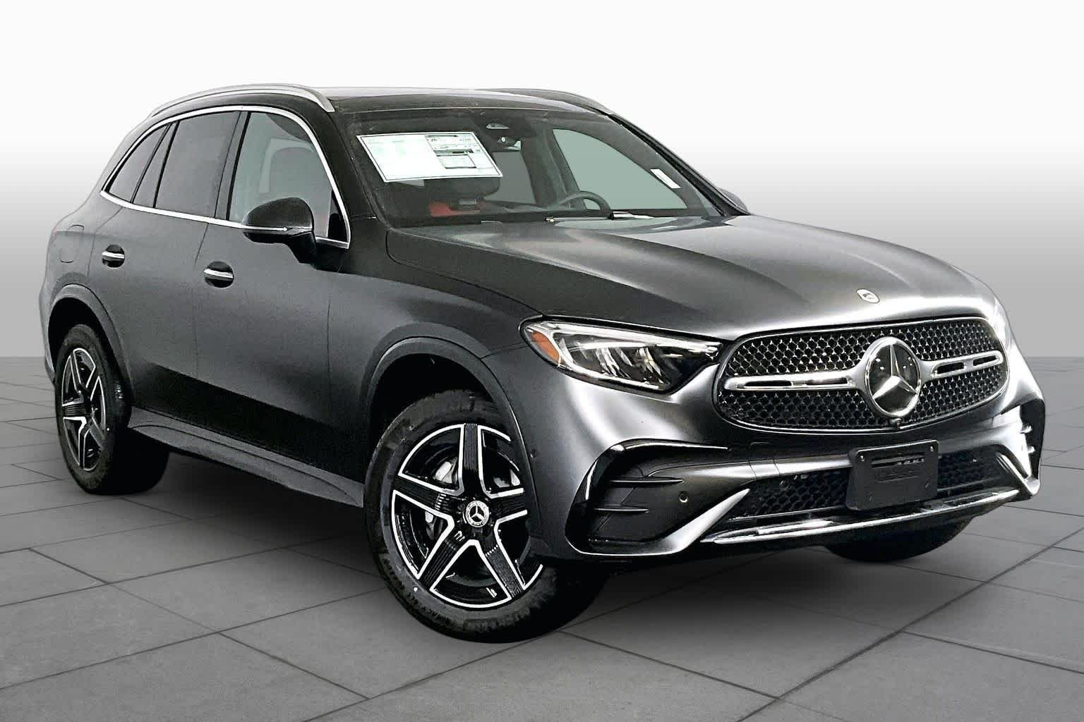 New 2026 MANUFAKTUR Graphite Grey Magno Mercedes-Benz GLC 300 image 2