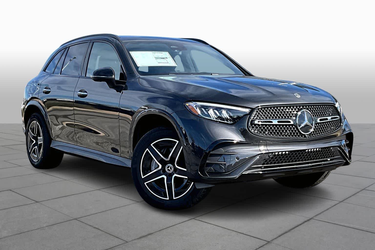 New 2026 Graphite Grey Metallic Mercedes-Benz GLC 300 image 2