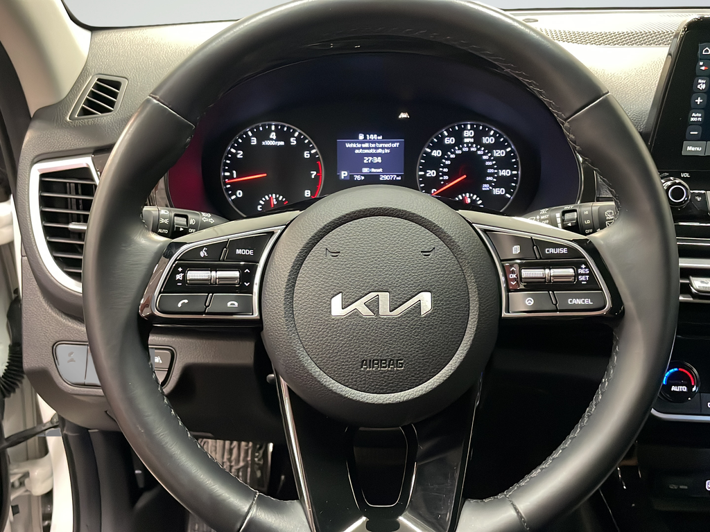 Used 2023 White Kia EX image 37