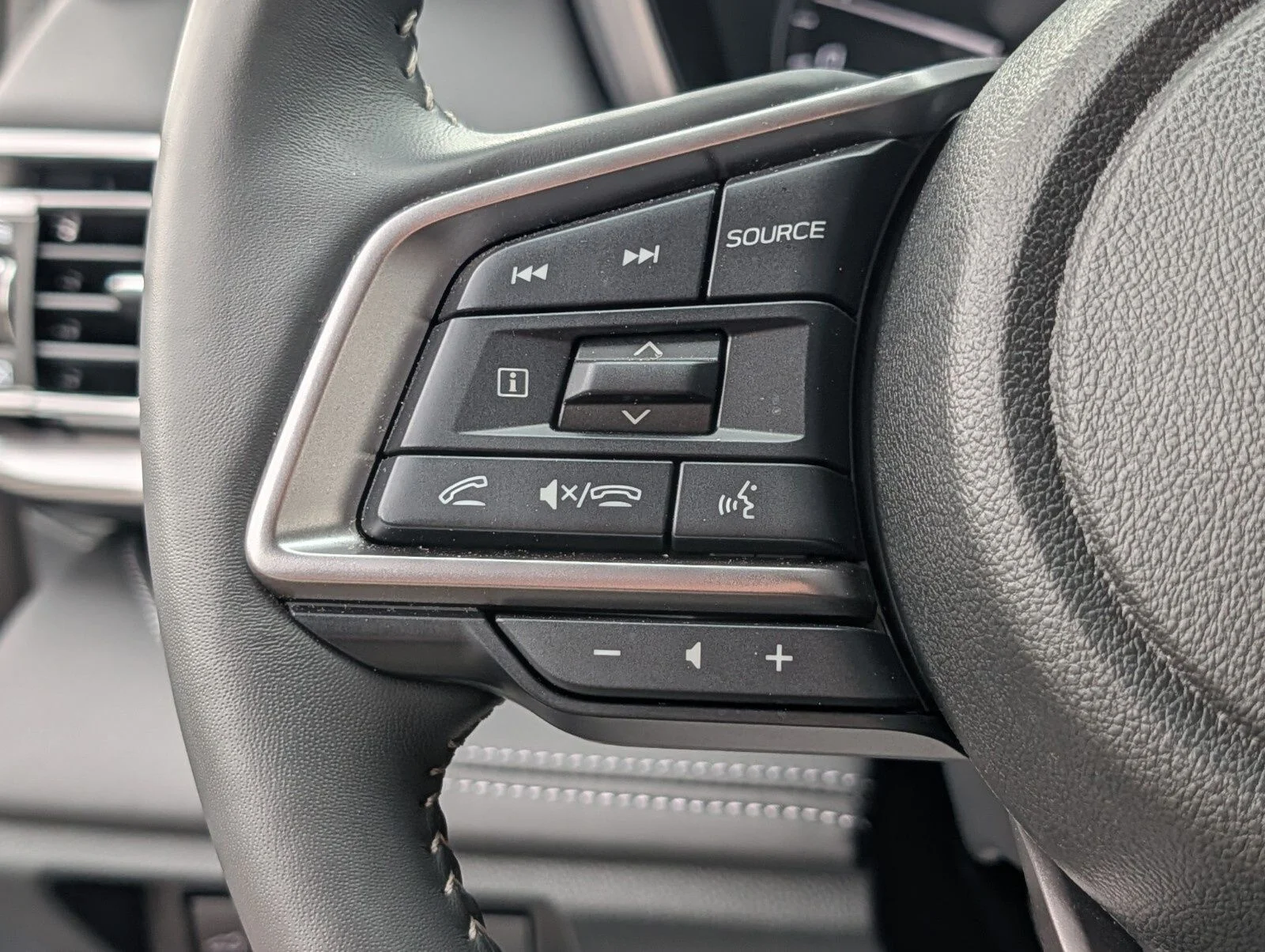 Used 2025 Silver Subaru Touring image 32