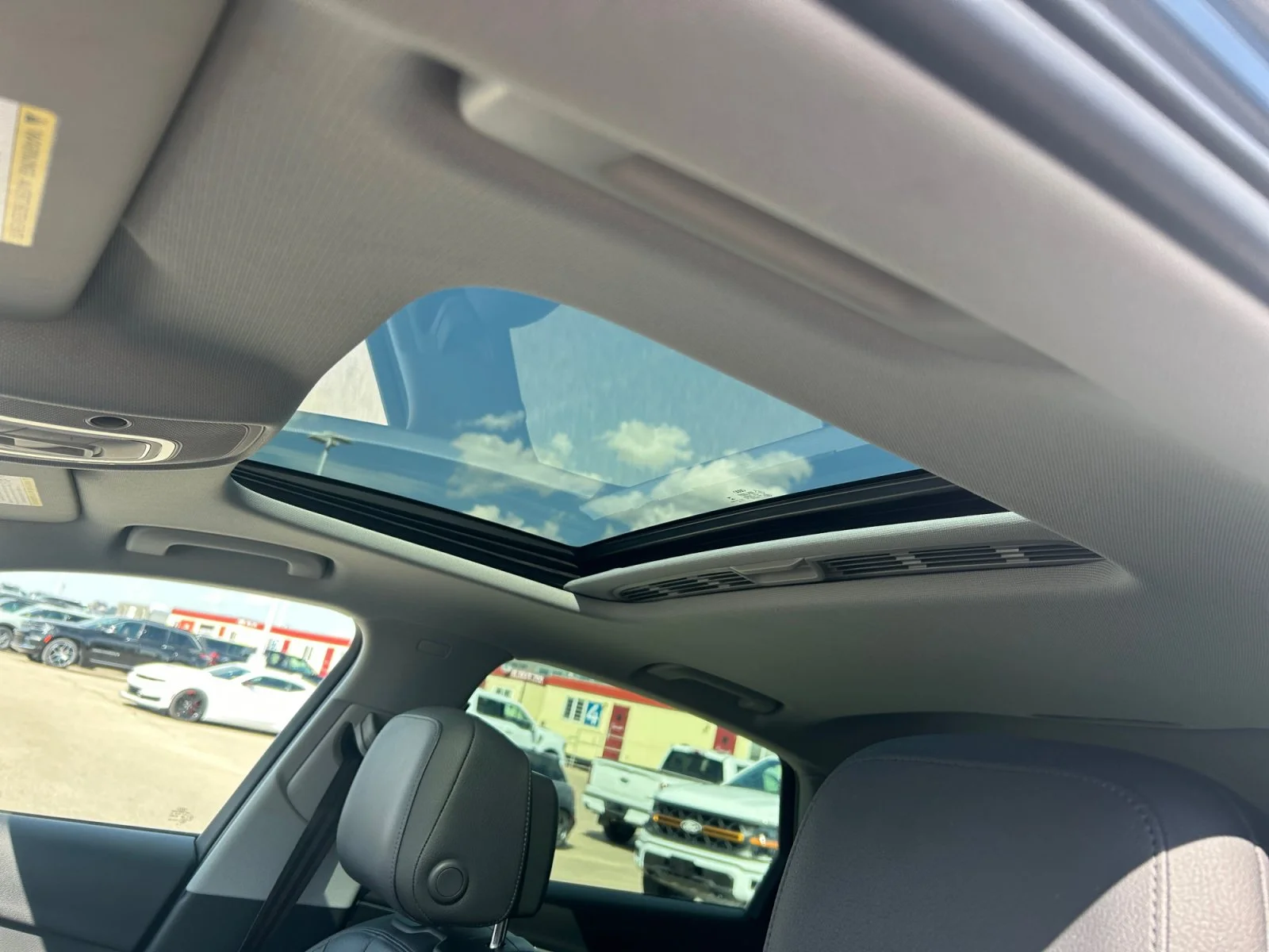 Used 2018 GRAY Audi KOMFORT image 17