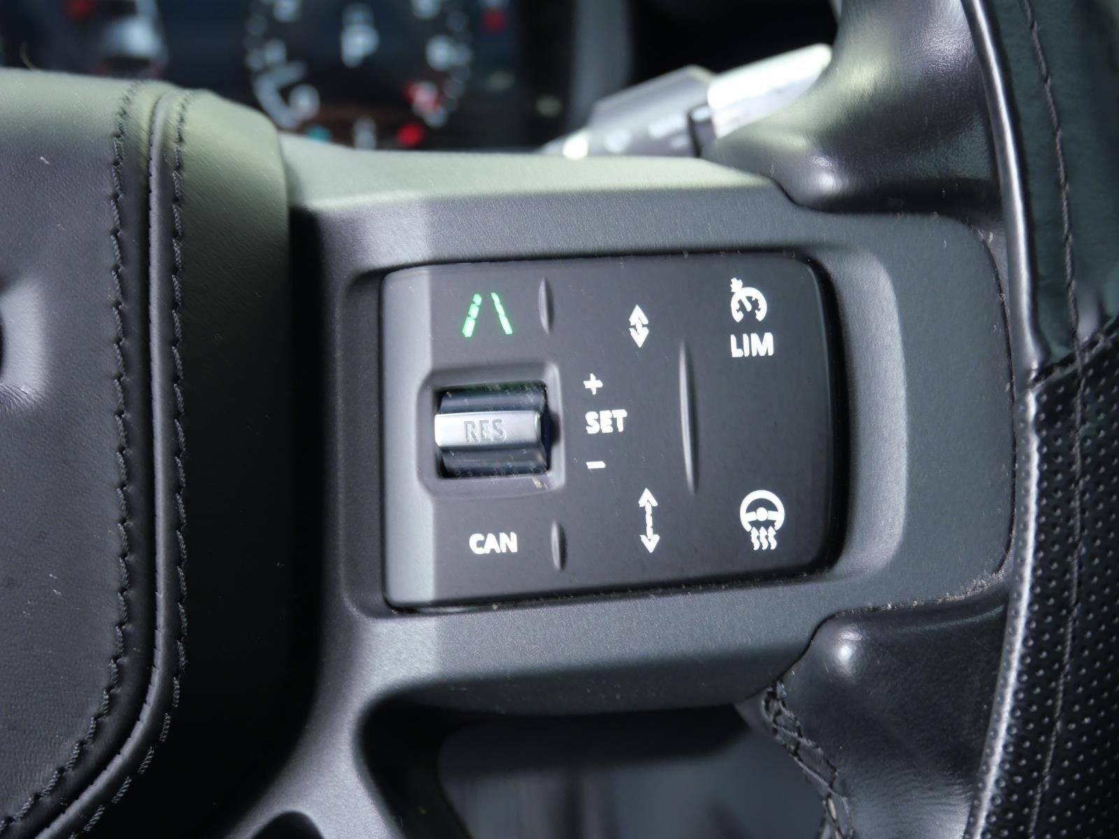 Used 2022 Gondwana Stone Metallic Land Rover X-Dynamic HSE image 24
