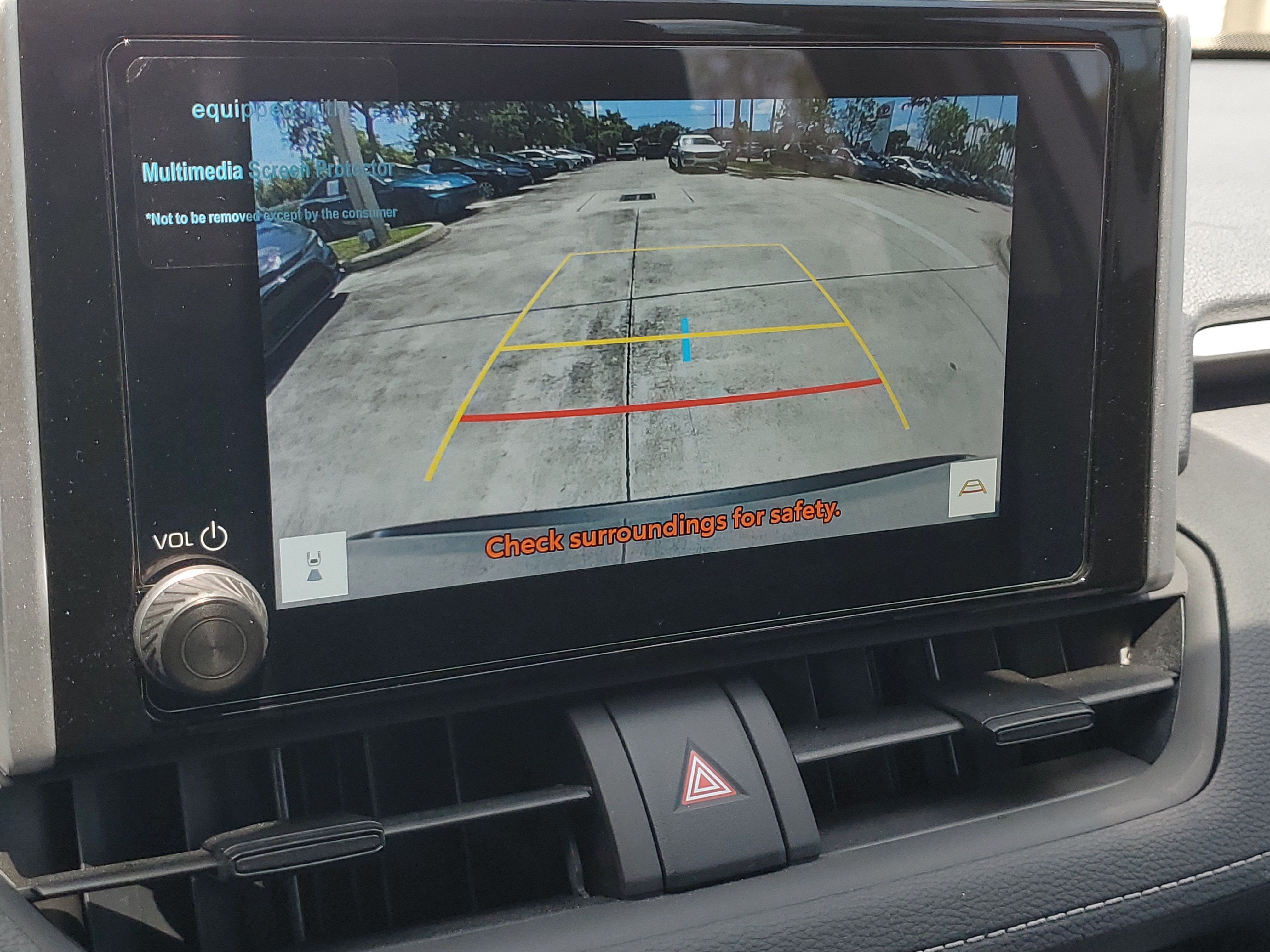 Used 2025 Silver Sky Metallic Toyota XLE image 28