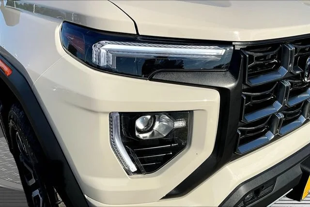 Used 2026 Coastal Dune GMC AT4 image 32