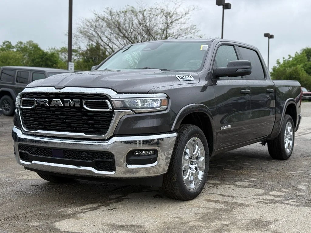 New 2026 Granite Crystal Metallic Clear-Coat Exterior Paint RAM Big Horn/Lone Star image 2