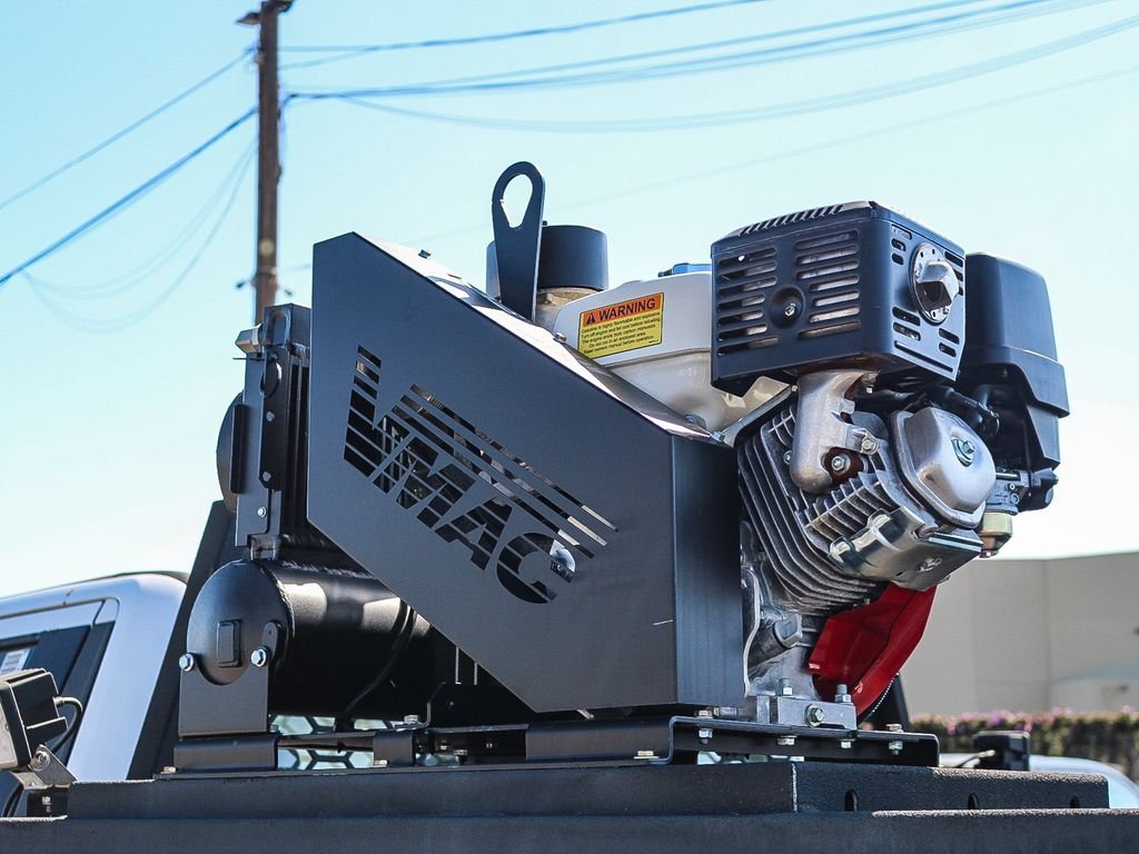 New 2025 Oxford White Ford XL image 14