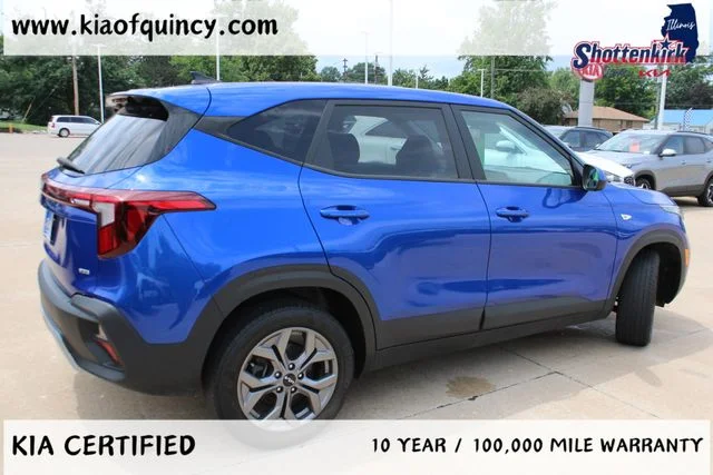 Used 2024 Blue Kia LX image 4