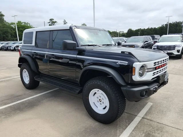 2026 Ford Bronco Heritage Edition 4x4's photo