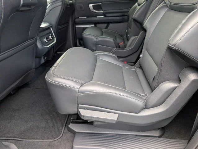 New 2027 Dark Matter Gray Metallic Ford MAX Platinum image 31