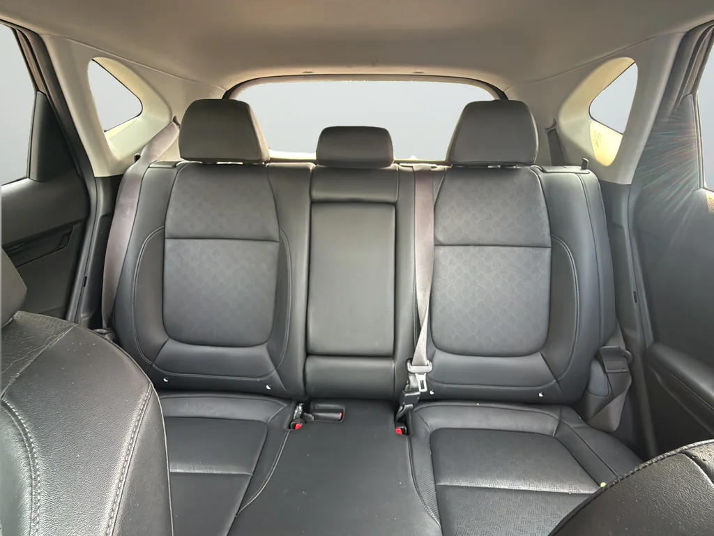 Used 2021 Black Kia SX image 46