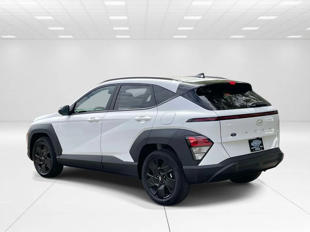 New 2026 White Hyundai SEL Sport image 4