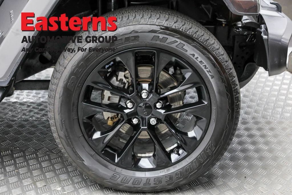 Used 2021 Gray Jeep Unlimited Sahara 4xe image 32