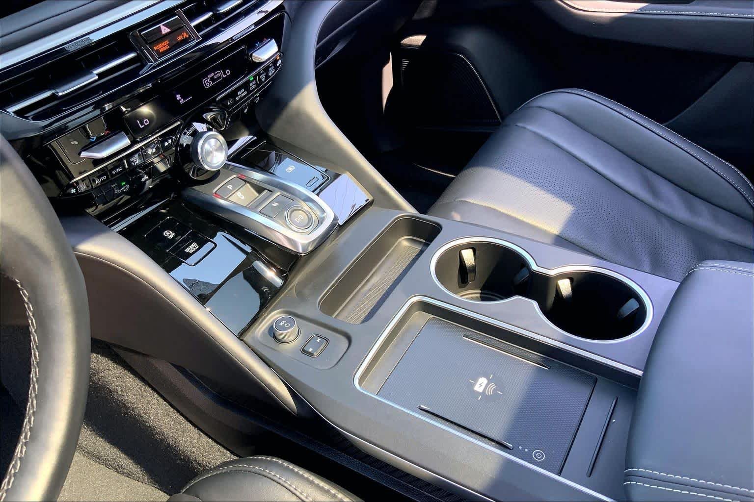 Used 2026 Solar Silver Metallic Acura w/Technology Package image 16