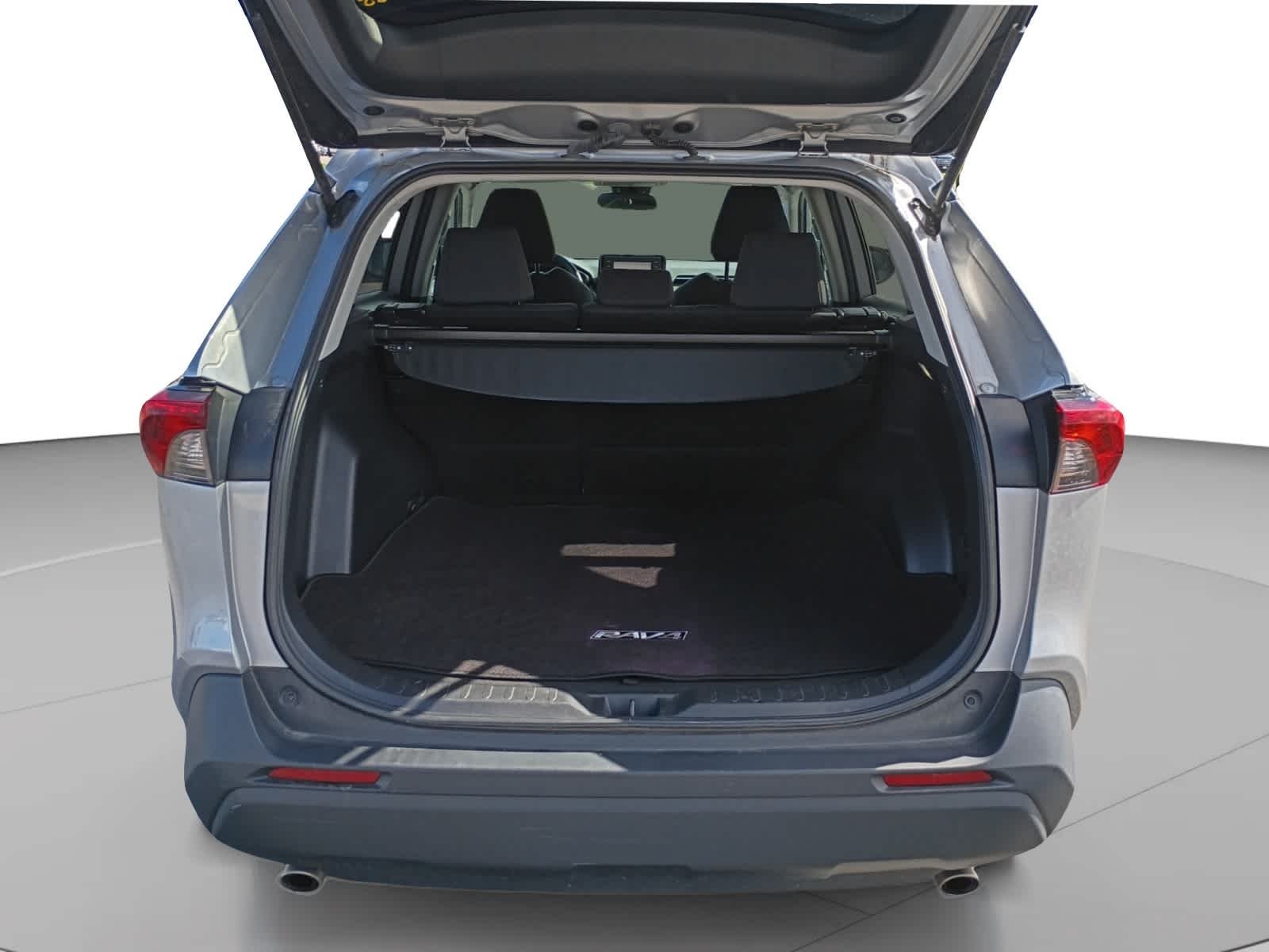 Used 2022 Silver Sky Metallic Toyota LE image 27