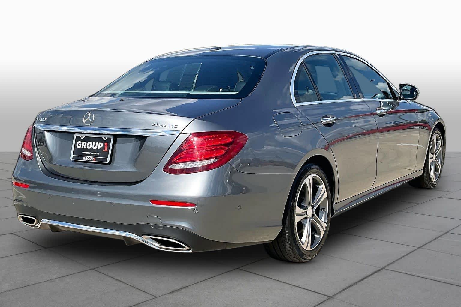 Used 2017 Selenite Grey Metallic Mercedes-Benz E 300 Sport image 13