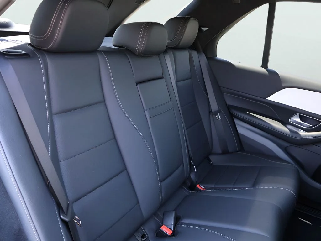 New 2026 Obsidian Black Metallic Mercedes-Benz GLE 350 image 12