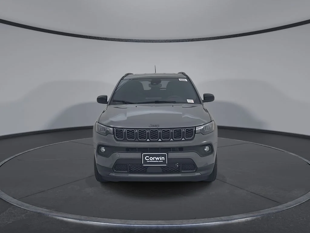 New 2026 Sting-Gray Clearcoat Jeep Latitude image 5