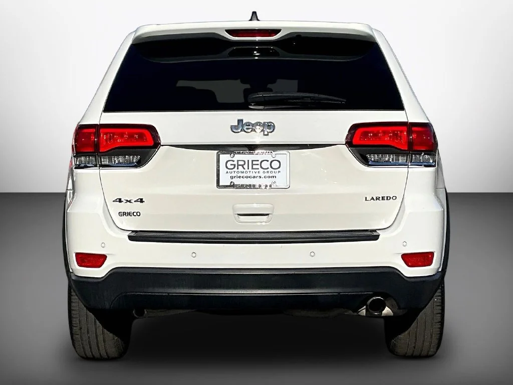 Used 2021 White Jeep Laredo E image 6