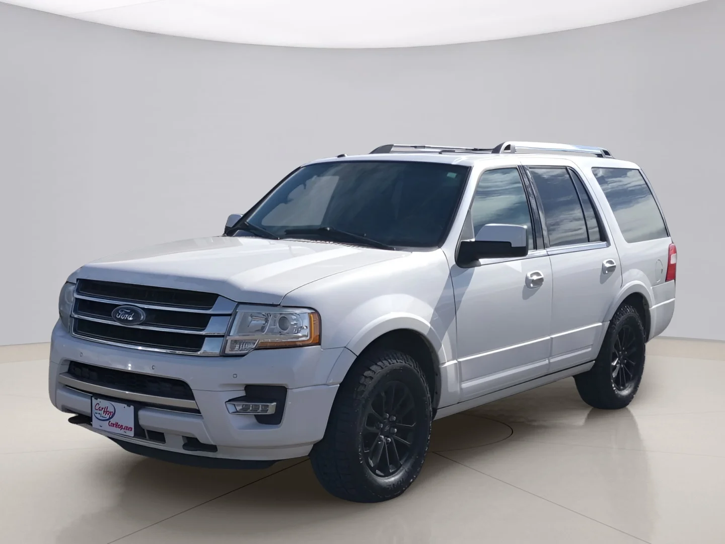 Used 2015 White Ford LIMITED image 5