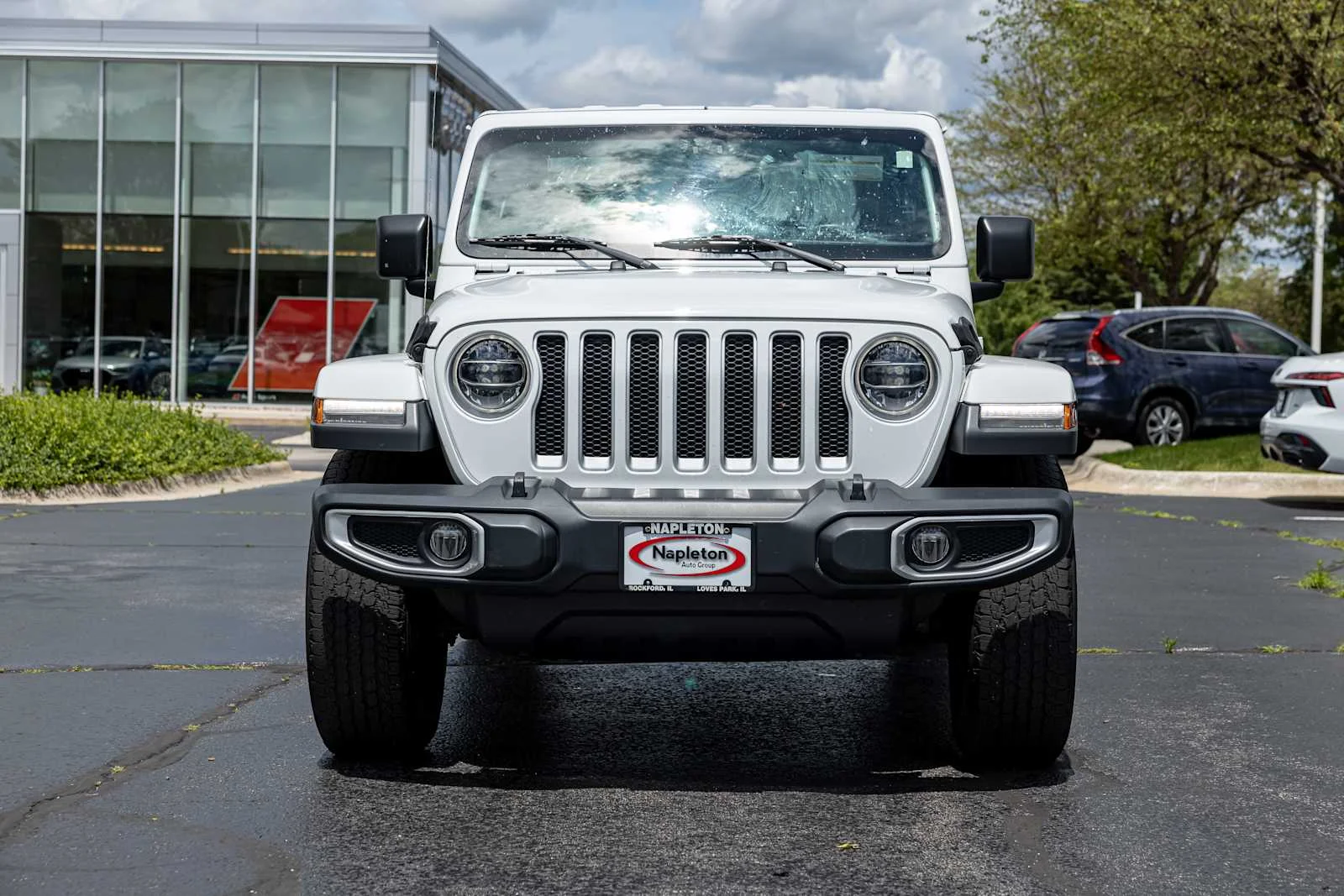 Used 2018 Bright White Clearcoat Jeep Sahara image 2