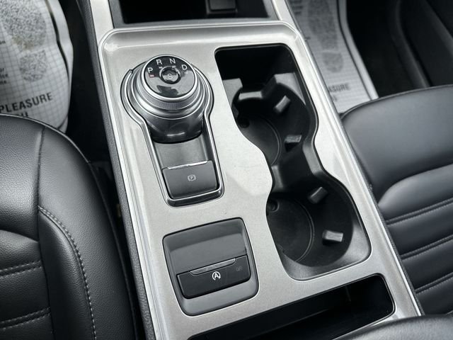 Used 2024 White Ford SEL image 22