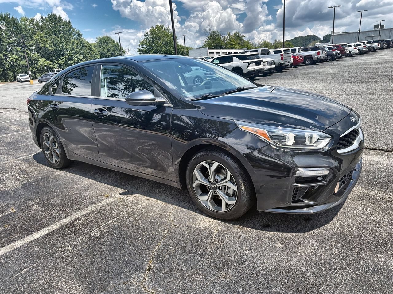 Used 2021 Black Kia LXS image 2