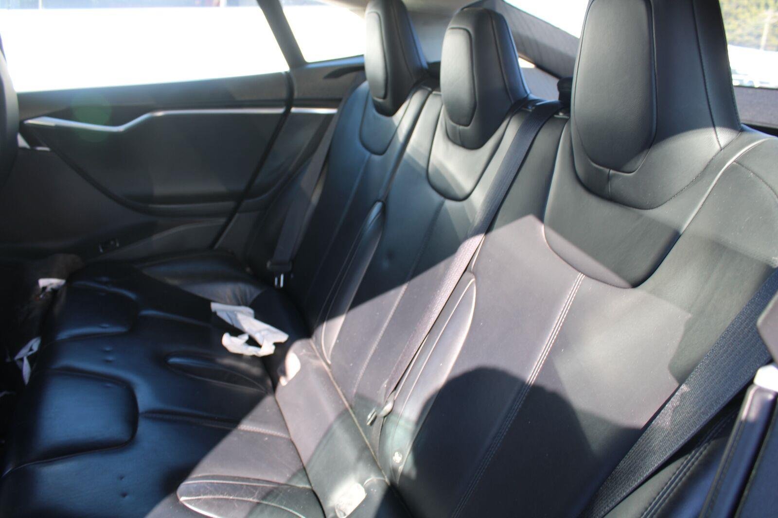 Used 2015 Midnight Silver Metallic Tesla 70D image 6