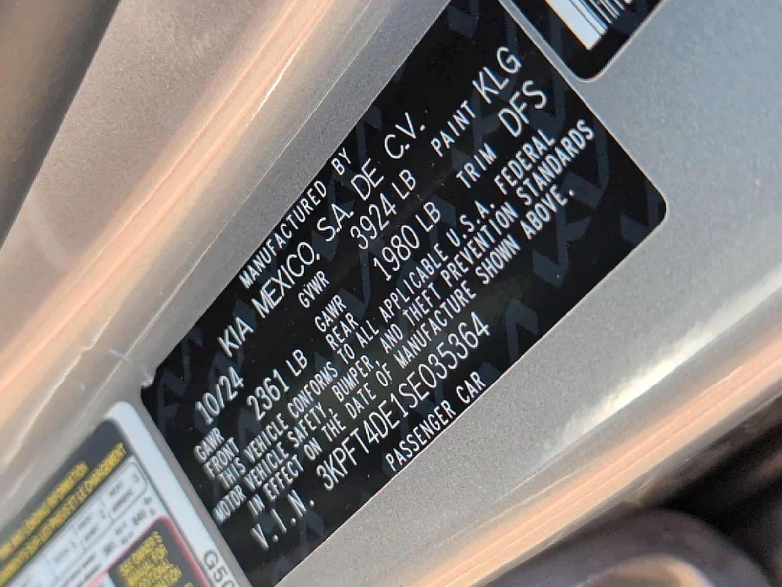 Used 2025 Steel Gray Kia LXS image 34