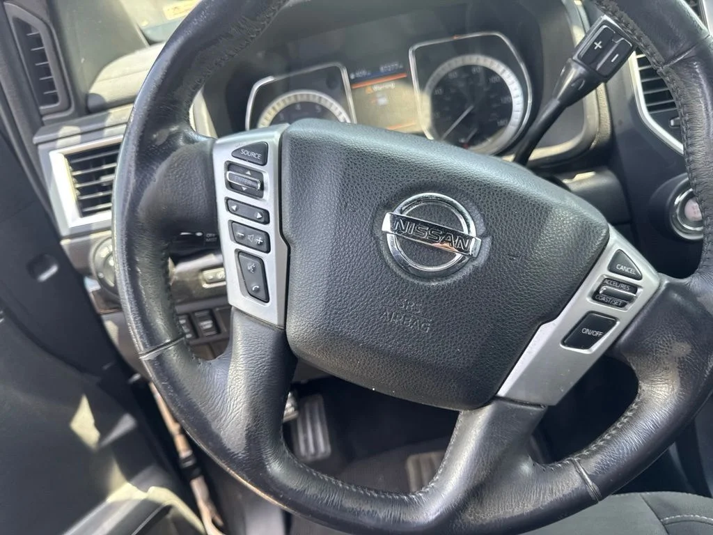 Used 2019 Gray Nissan SV image 10