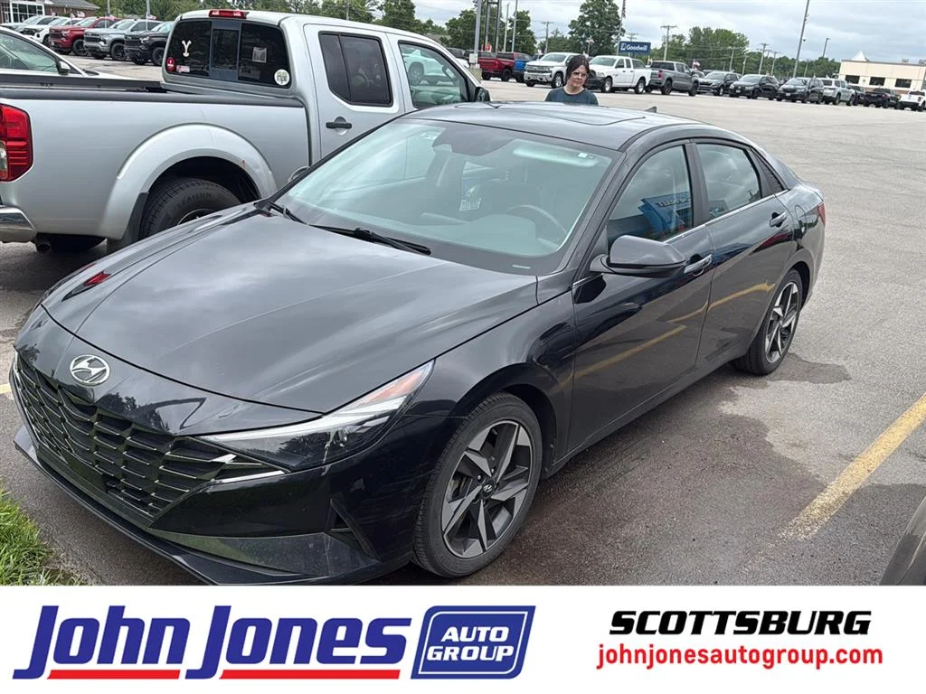 2023 Hyundai Elantra 2.0 Limited IVT SULEV's photo