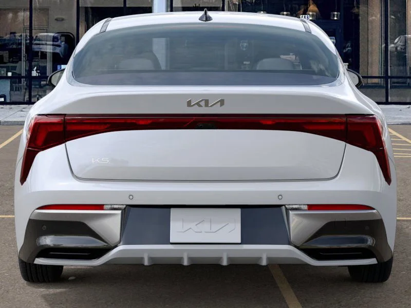New 2026 Snow White Pearl Kia LXS image 13