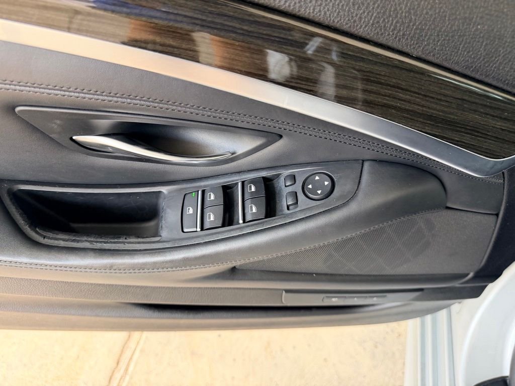 Used 2016 Silver BMW 535i image 12
