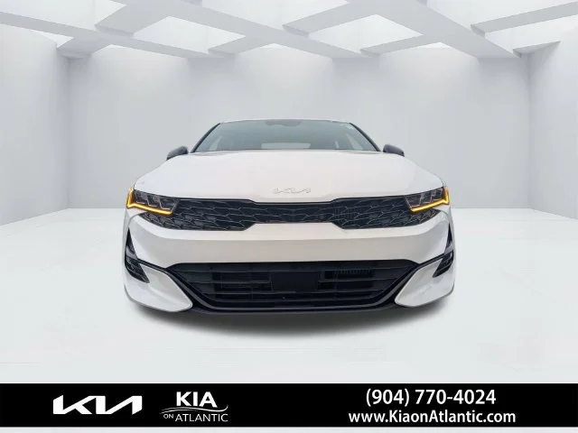 Certified Used 2024 White Kia GT-Line image 8