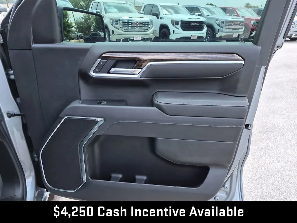 New 2026 Sterling Metallic GMC Elevation image 40