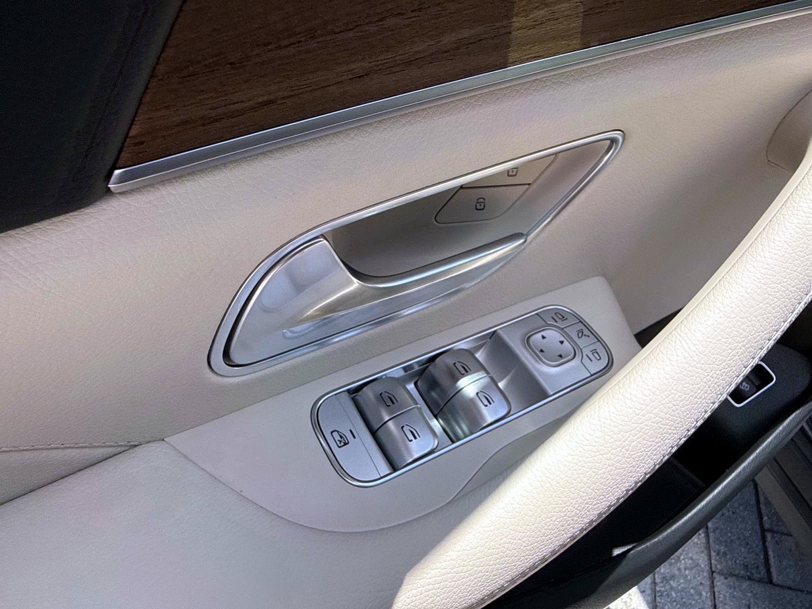New 2026 Twilight Blue Metallic Mercedes-Benz 350 SUV image 19