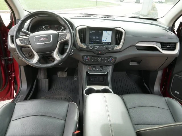 Used 2018 Red GMC Denali image 22