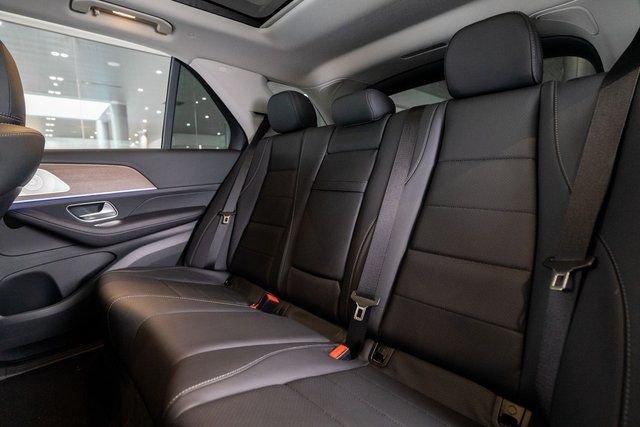 2026 Mercedes-Benz GLE GLE450 - Photo 32