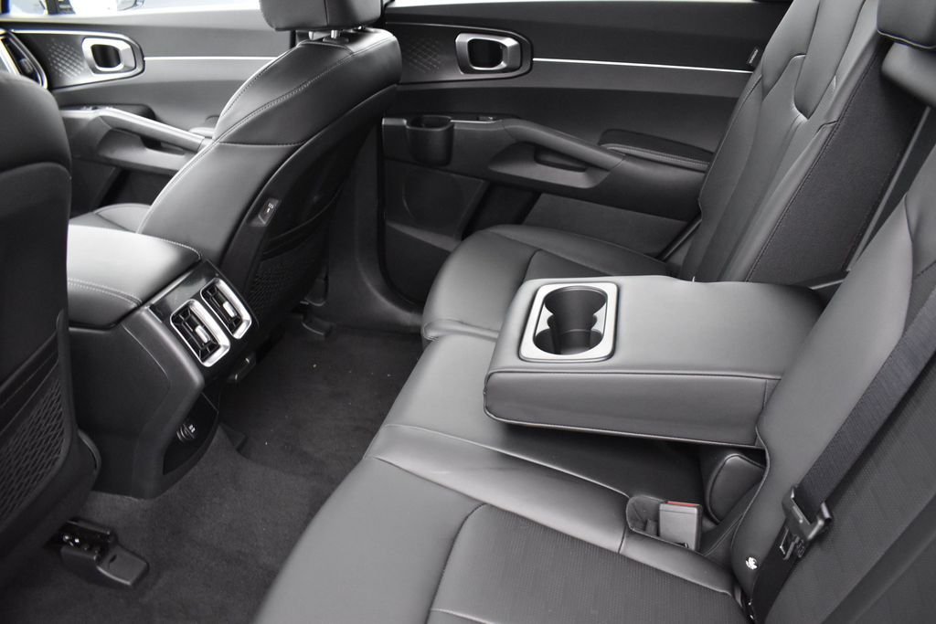 2026 Kia Sorento EX - Photo 19