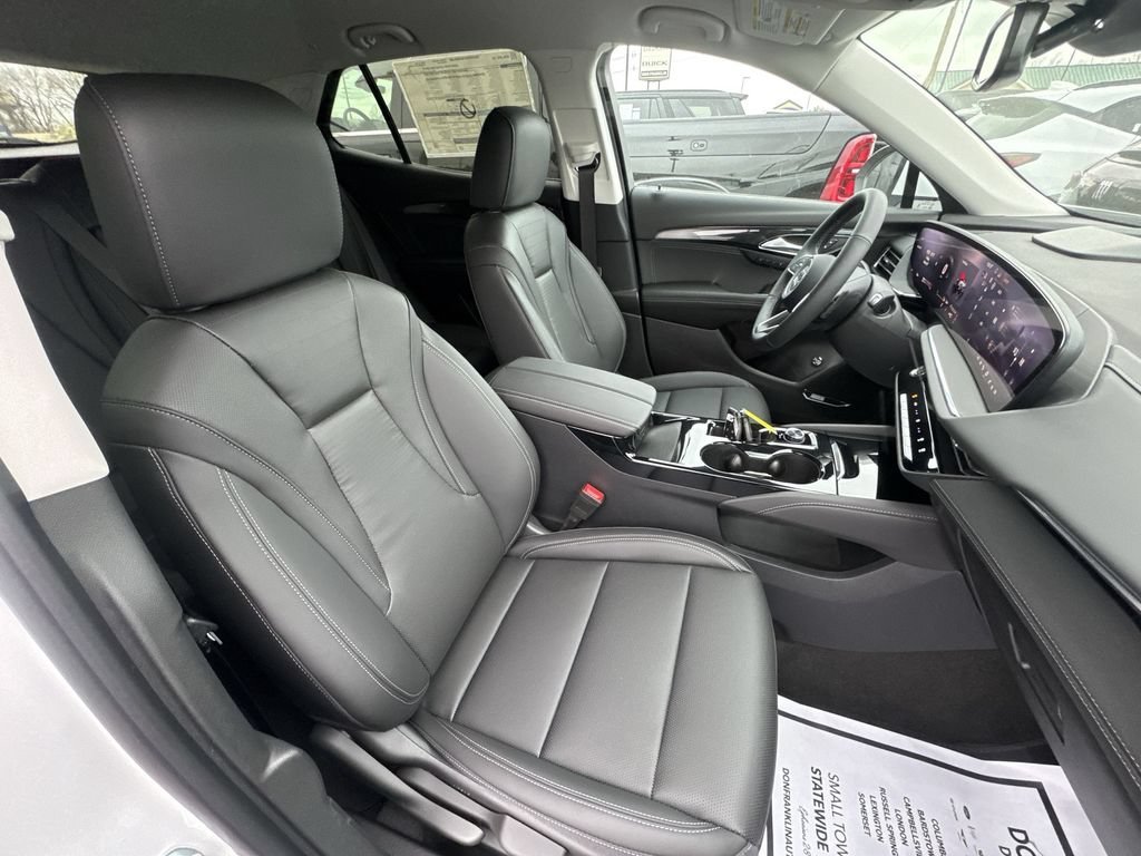 New 2026 Summit White Buick Preferred image 24