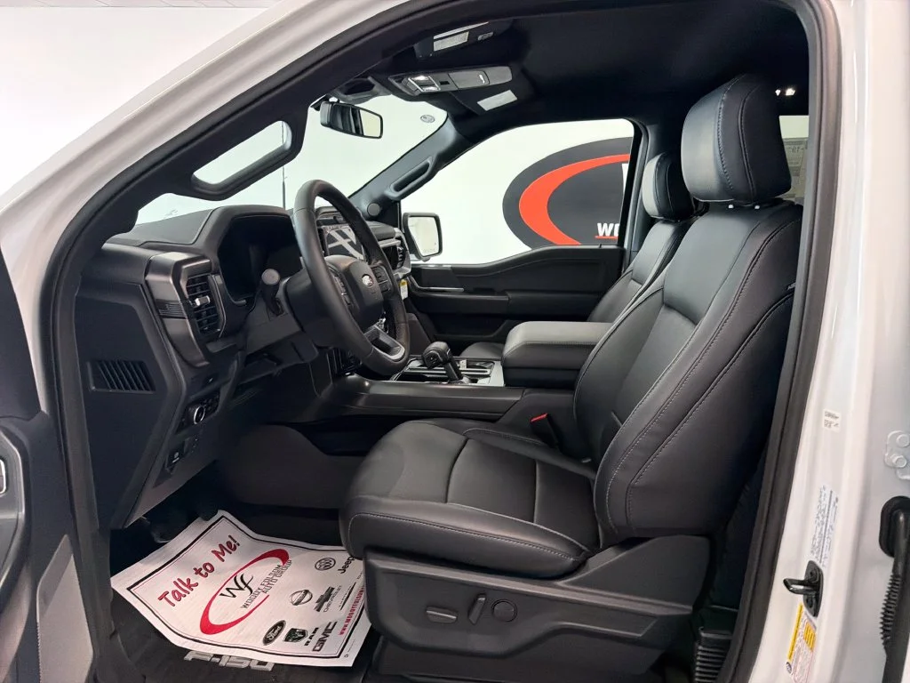 New 2026 Oxford White Ford Lariat® image 10