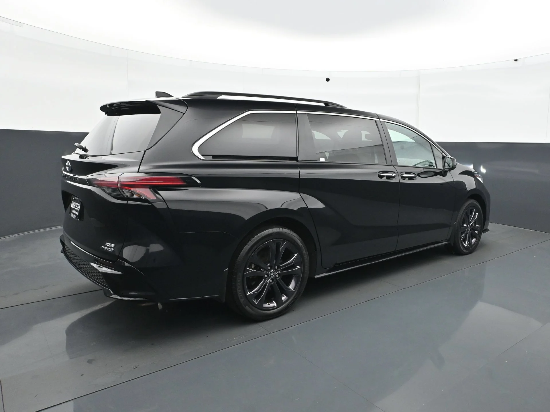 Used 2022 Black Toyota XSE image 9