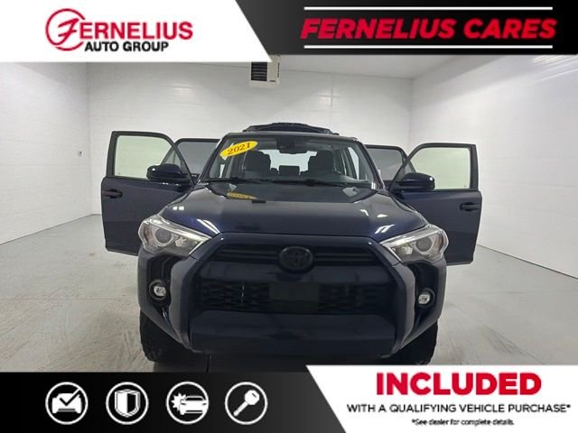 Used 2021 Blue Toyota SR5 image 11