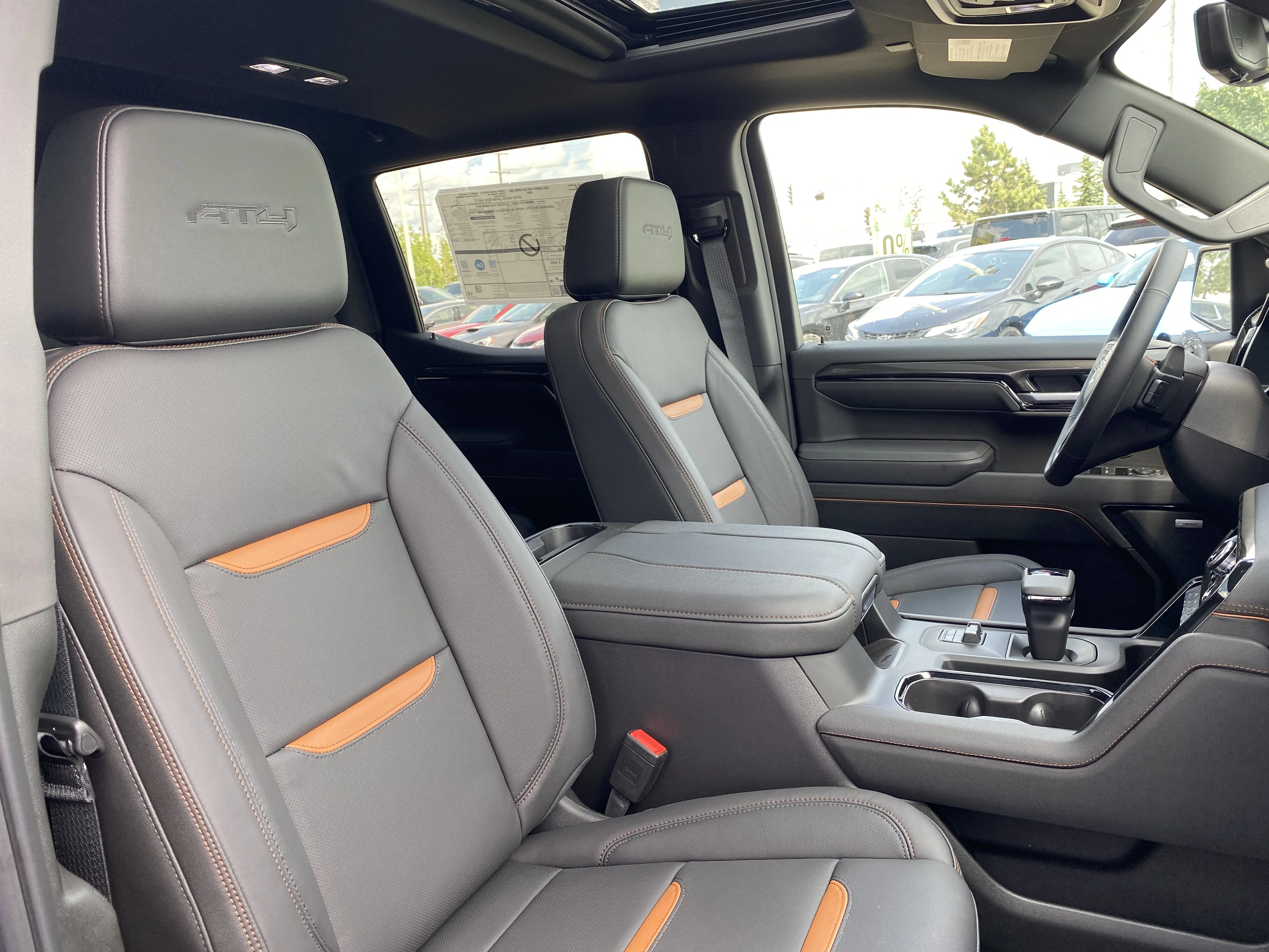 New 2026 ONYX BLACK GMC AT4 image 31