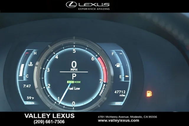 Used 2017 Silver Lexus 200t image 11