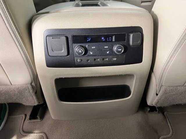 Used 2019 Onyx Black GMC Denali image 39