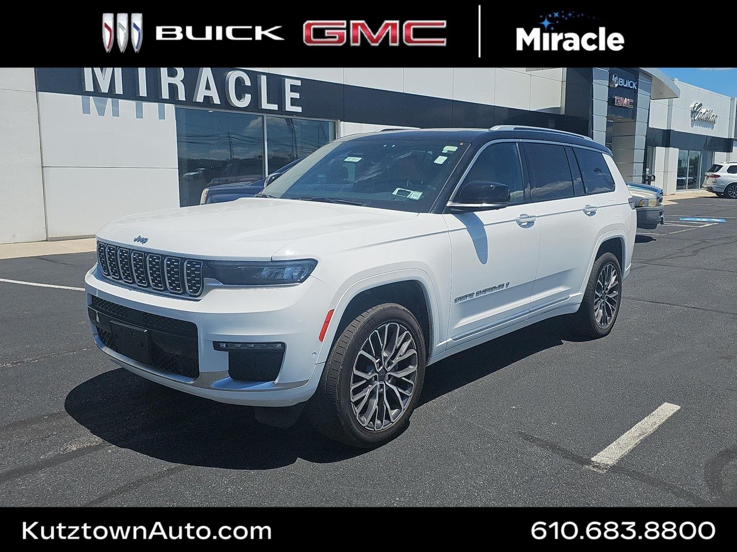 Used 2022 Bright White Clearcoat Jeep Summit Reserve image 1